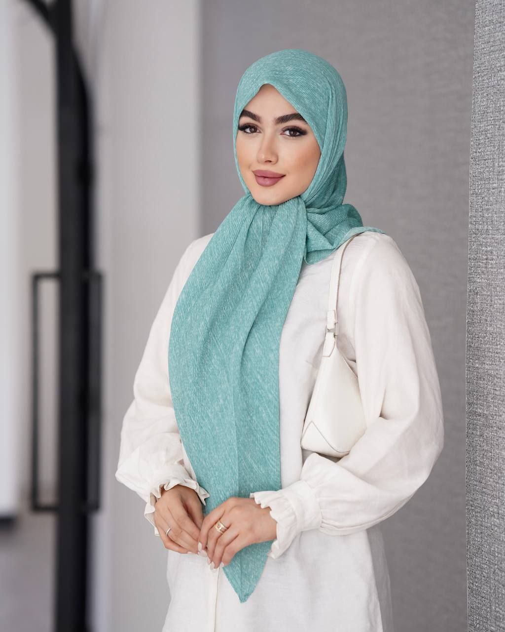 روسری پلیسه برشکا VIP سنگشور