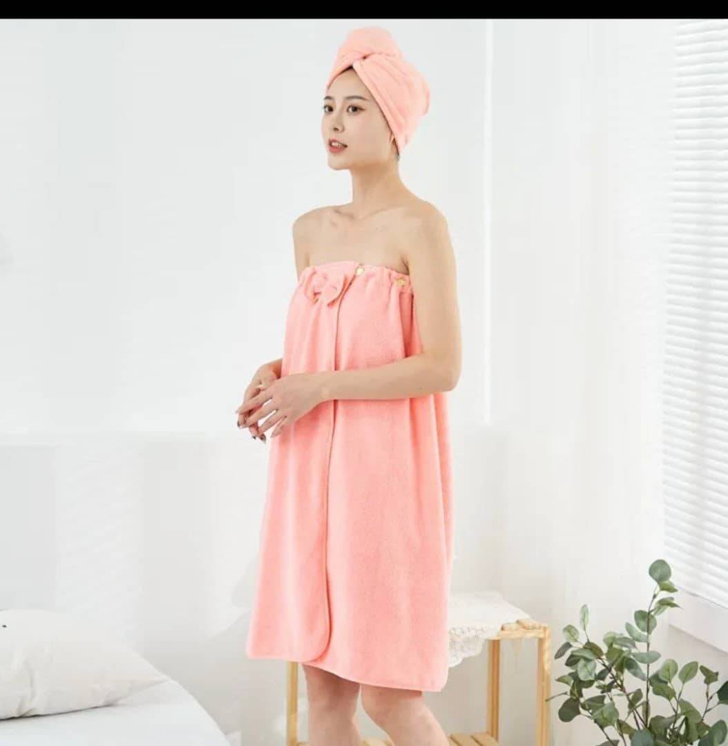 حوله دکلته ست با کلاه وارداتی