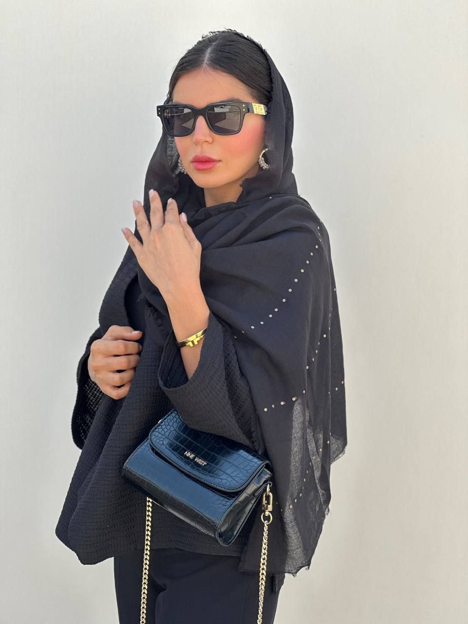 شال نخی مشکی اسنکی وارداتی